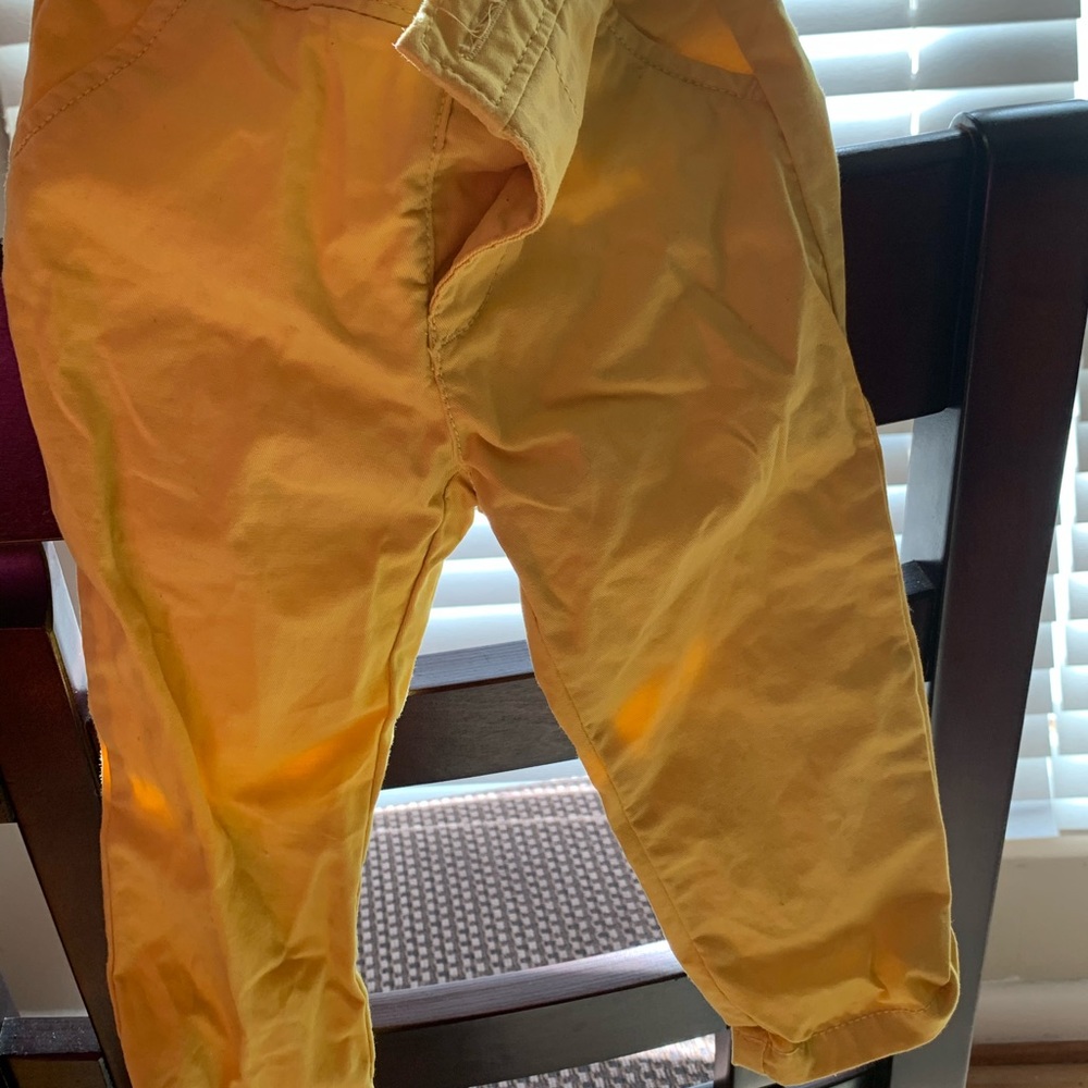 Too small - Picture 2 of 2